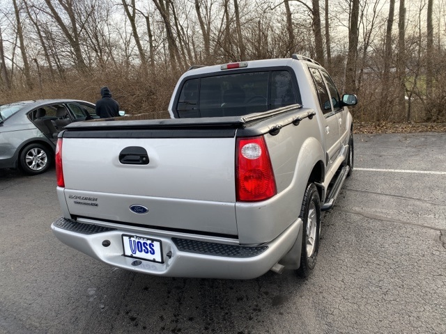 Pre Owned 2004 Ford Explorer Sport Trac Xlt 4wd 4d Sport Utility