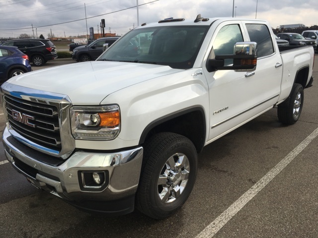 $43,126 2017 GMC Sierra 2500HD SLT White 4D Crew Cab in Monroe