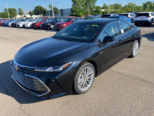 $46,013 2020 Toyota Avalon Hybrid Limited Black 4D Sedan in Beavercreek