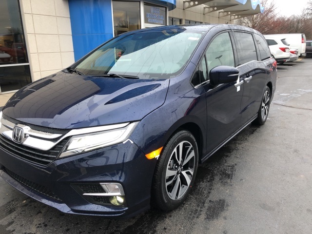 $44,500 2020 Honda Odyssey Elite Black 4D Passenger Van in Tipp City