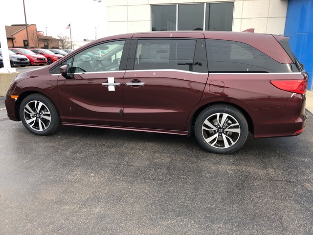 $44,500 2020 Honda Odyssey Elite Red 4D Passenger Van in Tipp City