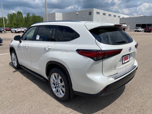 $48,531 2020 Toyota Highlander Limited White 4D Sport Utility in ...