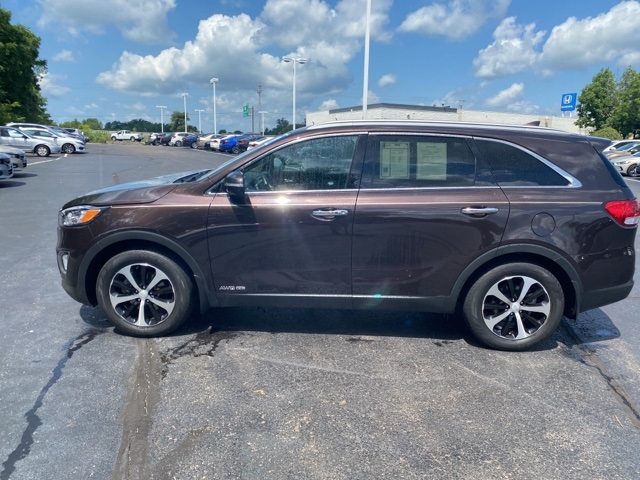 Kia sorento premium brown