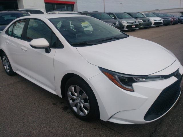 $21,333 2020 Toyota Corolla LE White 4D Sedan in Beavercreek